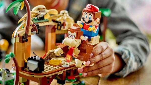 LEGO представила три новых набора из линейки Super Mario 